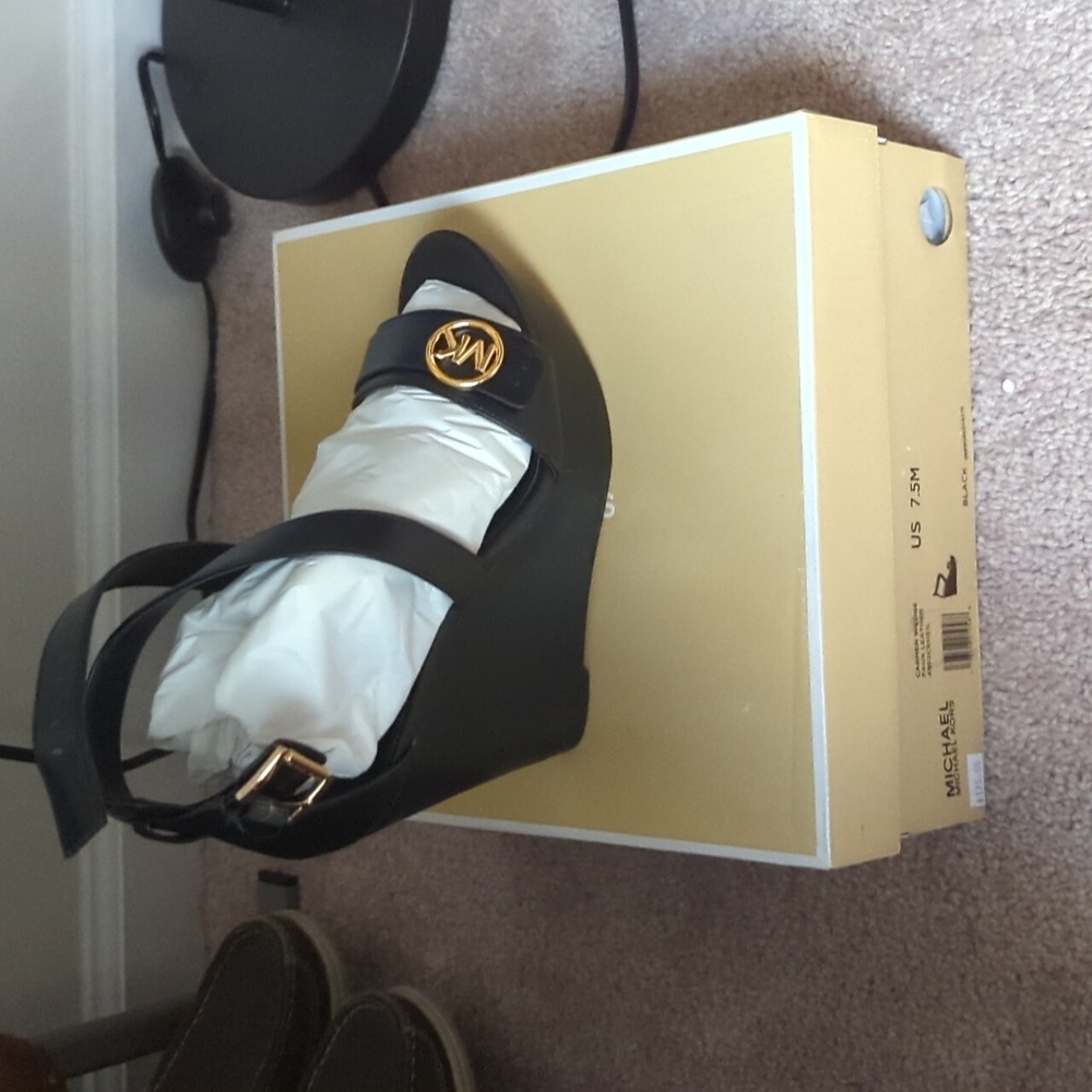 MK shoes